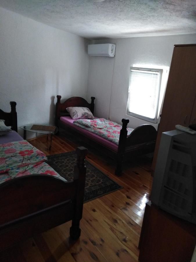 Апартаменты Apartmani Emil Подгорица-9